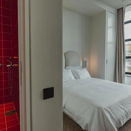 Hotel Plexi Space