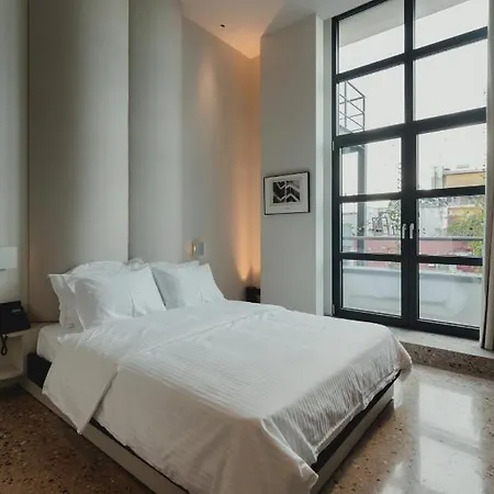 Hotel Plexi Space Athens